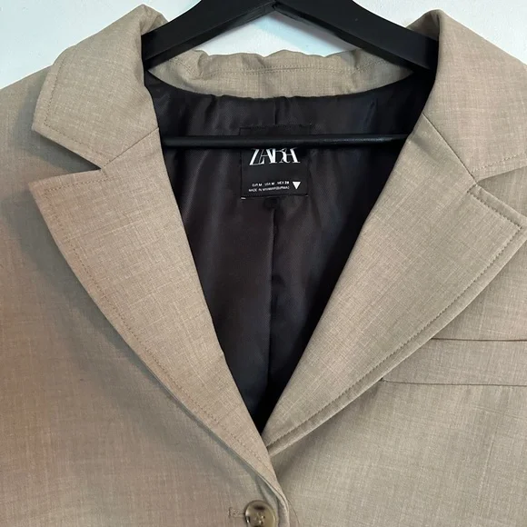 Cropped blazer - Picture 2 of 5